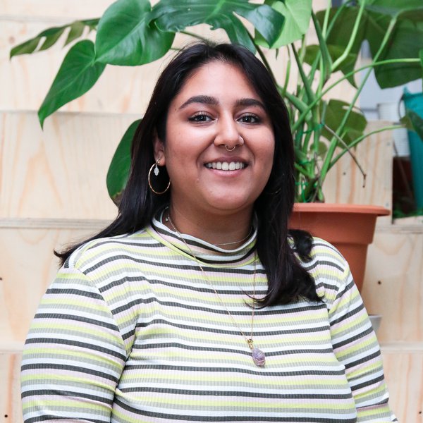 Saira Khan.jpg